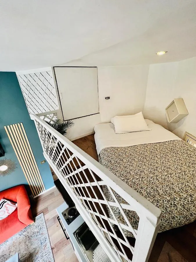 Sr Apartments Rome Italy